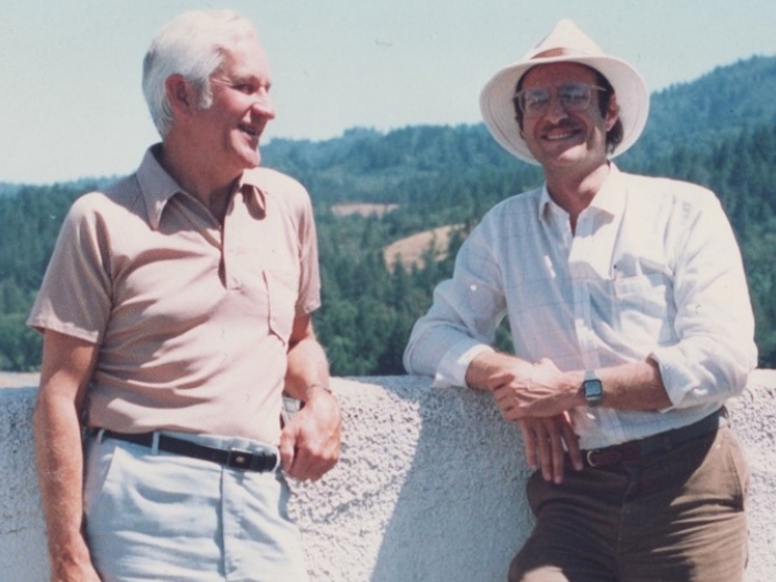 Dr. Howard Urnovitz (right) and Dr. William Murphy (left)